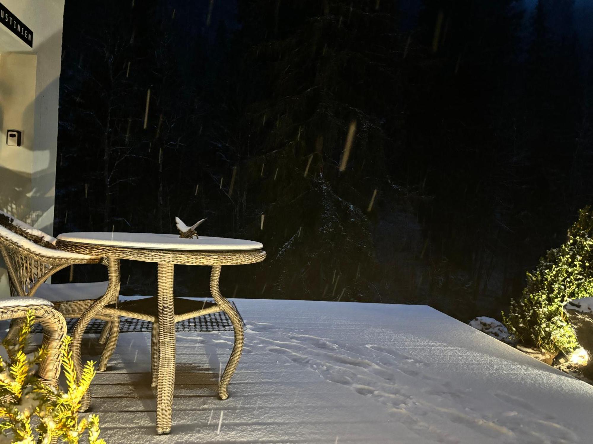 Les Secrets - Suites & Apartments Montriond Esterno foto