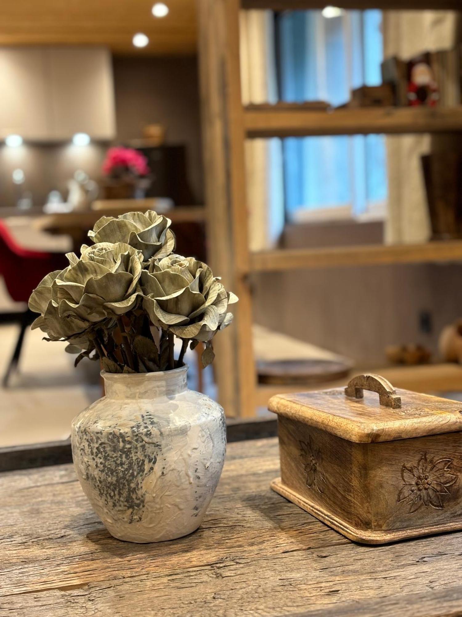Les Secrets - Suites & Apartments Montriond Esterno foto